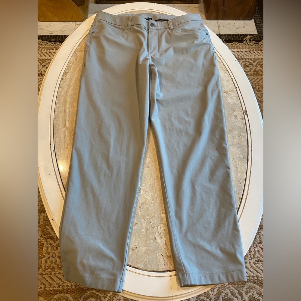 Men’s Lululemon pants
